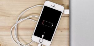  مهمترین علائم خرابی گوشی موبایل-خالی شدن زود به زود شارژ باتری